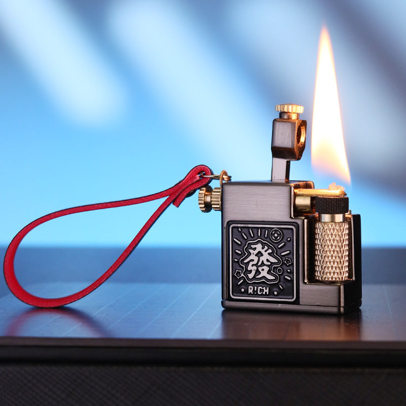 korek api classic pakai sumbu refill minyak vintage mini key chain oil lighter CHIEF 715 with gift box dan gantungan kunci