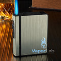 kotak box tempat simpan rokok plus korek api gas bisa di isi ulang isi 20  metal cigarette case with refillable gas lighter FOCUS YH105