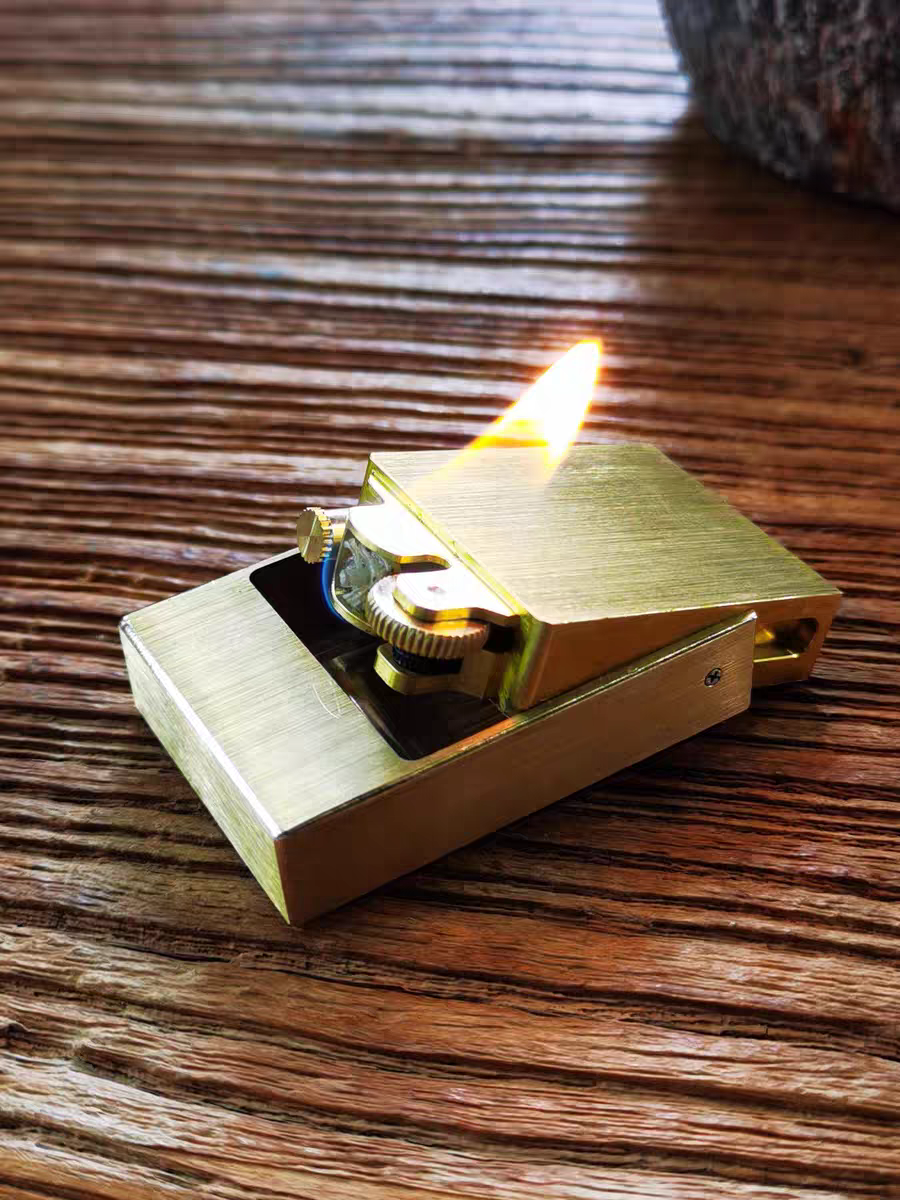 korek api metal pakai roda sumbu minyak classic vintage full brass perunggu asli pagani oil lighter retro slick design 3327